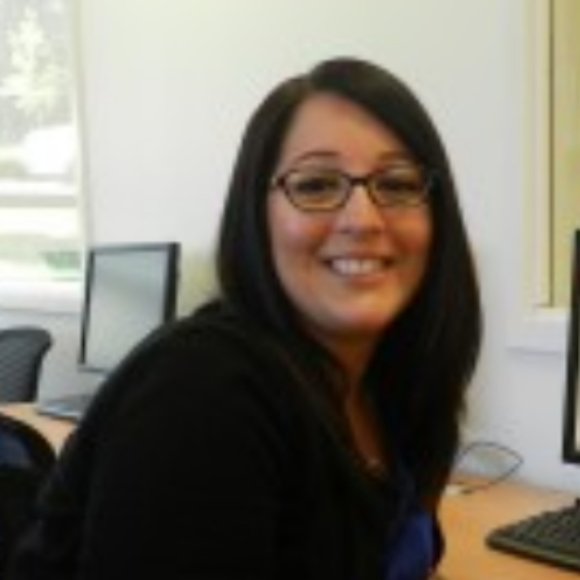 Meet your Posher, Melissa - Picture 2 of 2